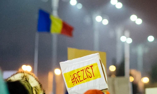 Protestul lui Alb și Negru jpeg