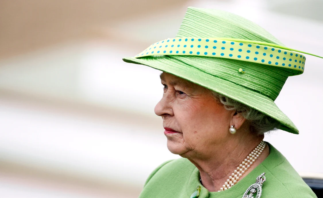 Doliu în Marea Britanie la moartea Reginei FOTO Shutterstock