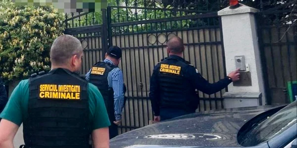 Perchezitie efectuată la locuința medicului. FOTO IPJ Dâmbovița