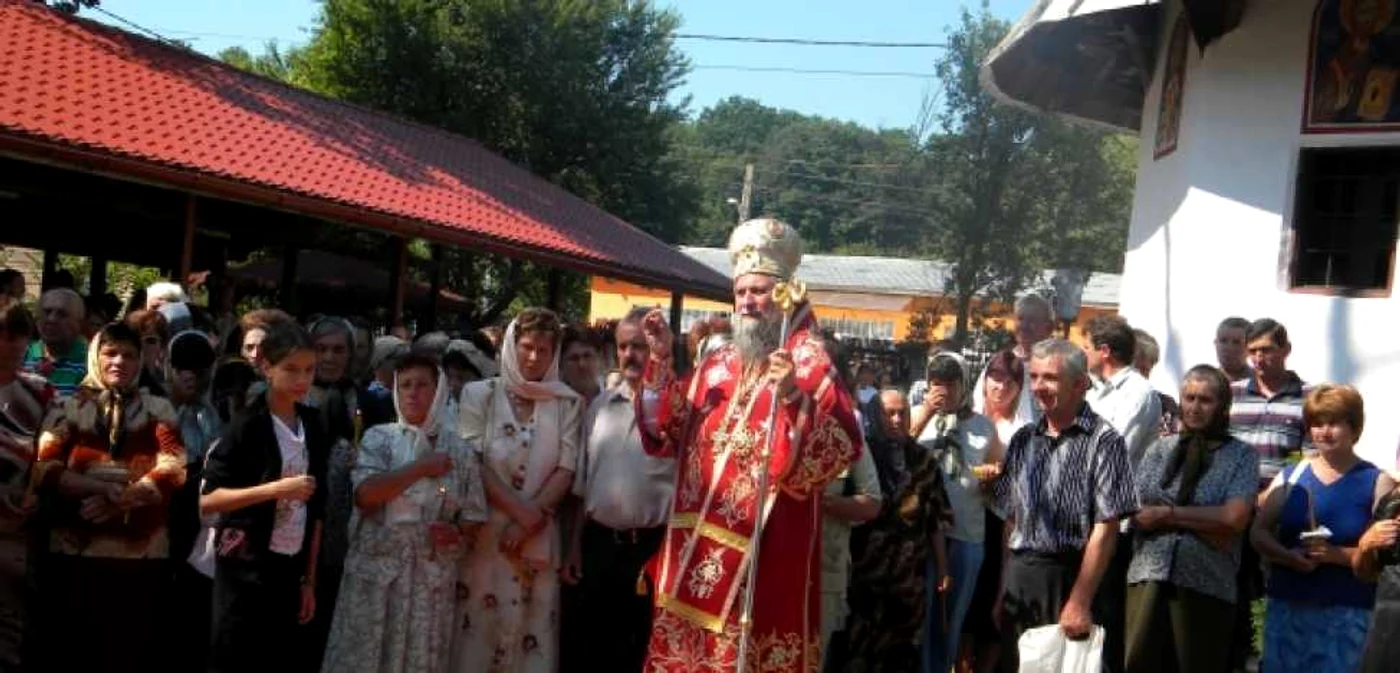 Mitropolitul Olteniei a luat parte la slujba de sfințire