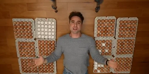 videoframe 1079 png