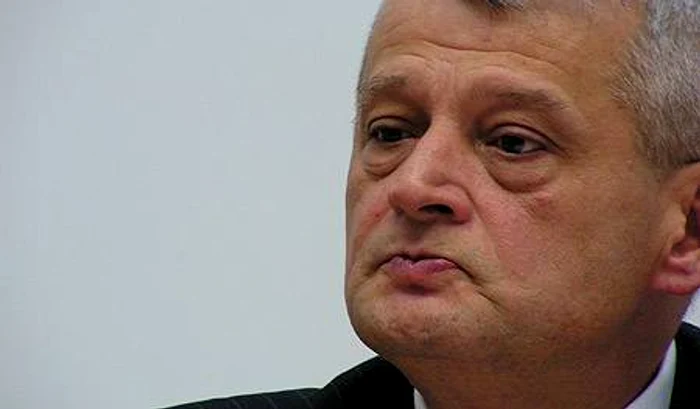 Primarul Sorin Oprescu: "Mi-e teamă pentru cei care locuiesc în case cu bulină."