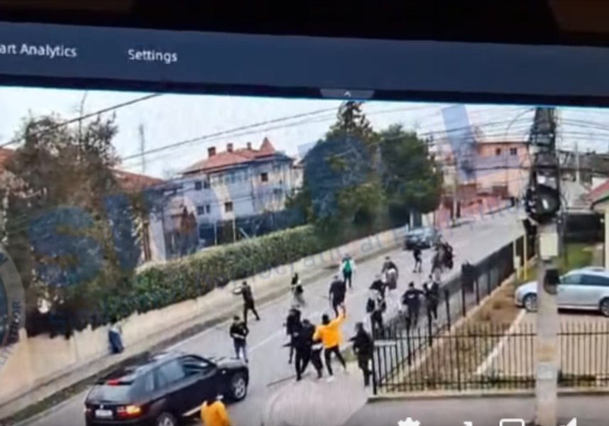 A fost prins individul filmat cu arma în mână în timpul răfuielii de la Urziceni, în care au murit doi oameni. Poliția a săltat 14 persoane