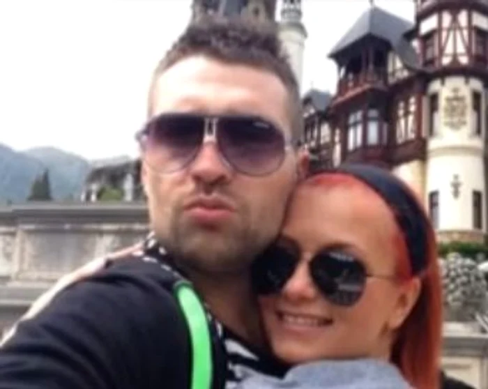 Sylvia şi Dragoş trăiesc o poveste de iubire de un an şi sunt foarte fericiţi împreună (captură: Kanal D)