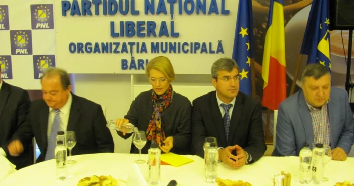 Vizita liderilor PNL la Bârlad FOTO Sabina Ghiorghe
