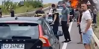 BT bt gif gif