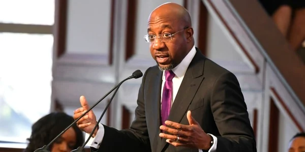 Raphael Warnock FOTO fox5atlanta.com