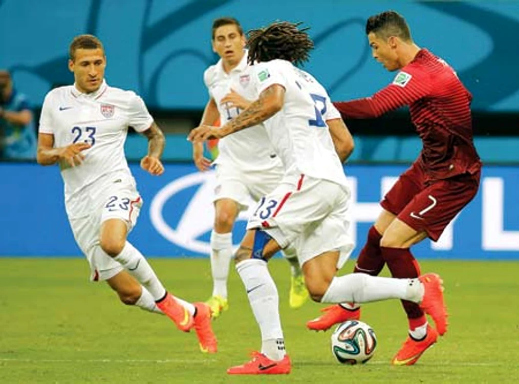 
    Ronaldo nu mai  depinde de el  în această seară  la Cupa Mondială Foto: Reuters  