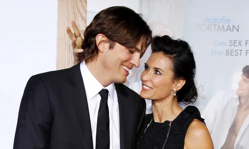 3 demi moore si ashton kutcher rtxwgks jpg jpeg