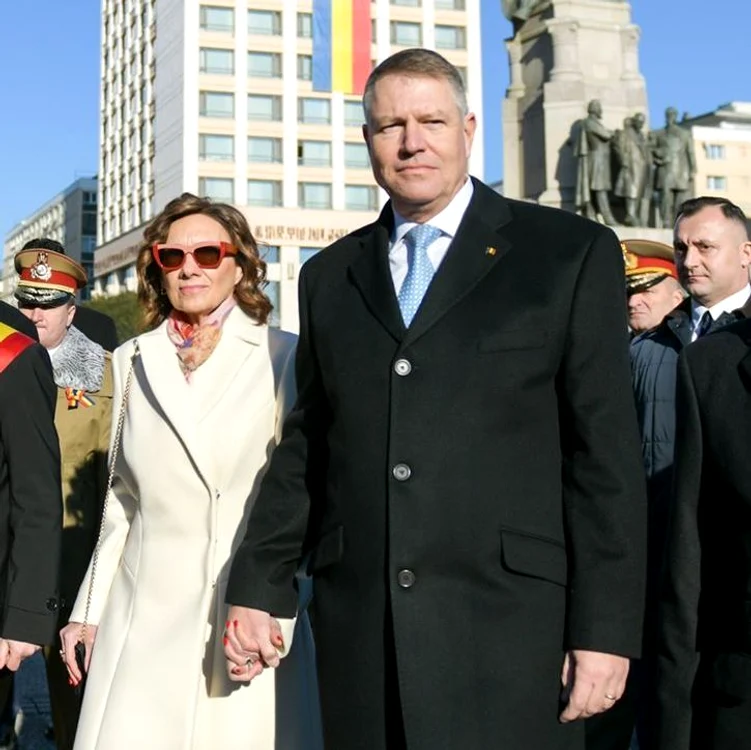 14 carmen iohannis ecru ziua unirii iasi 4 s jpg jpeg