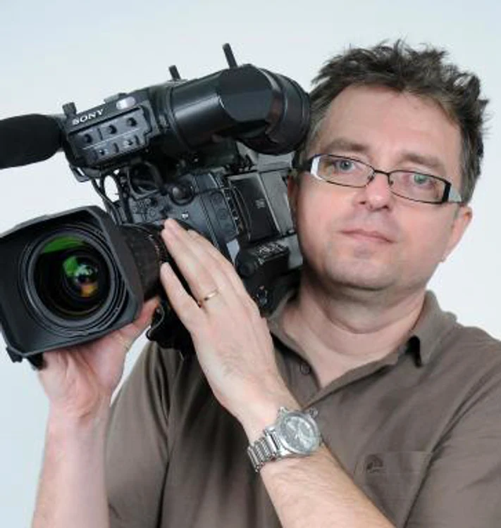 "Românii «se pricepe» la toate" jpeg