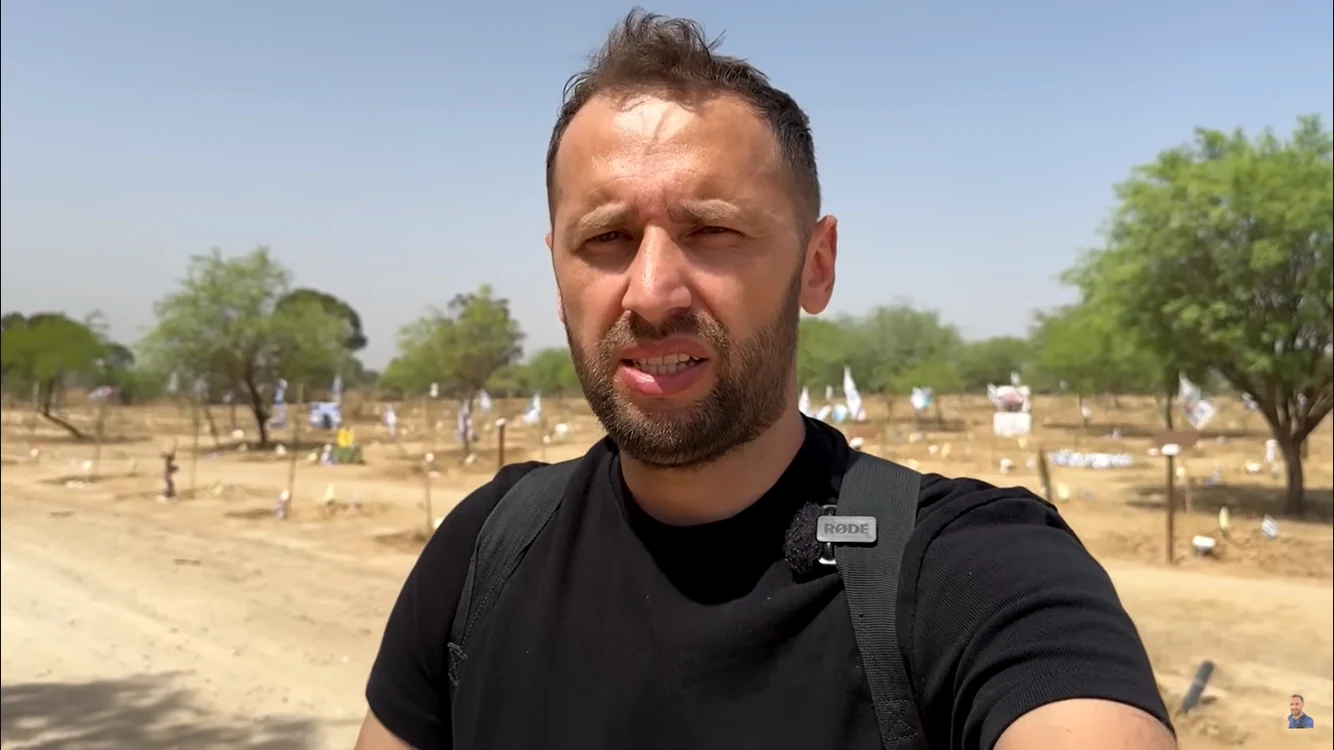 Cosmin Avram e un vlogger cu reușite importante. FOTO: Captură video