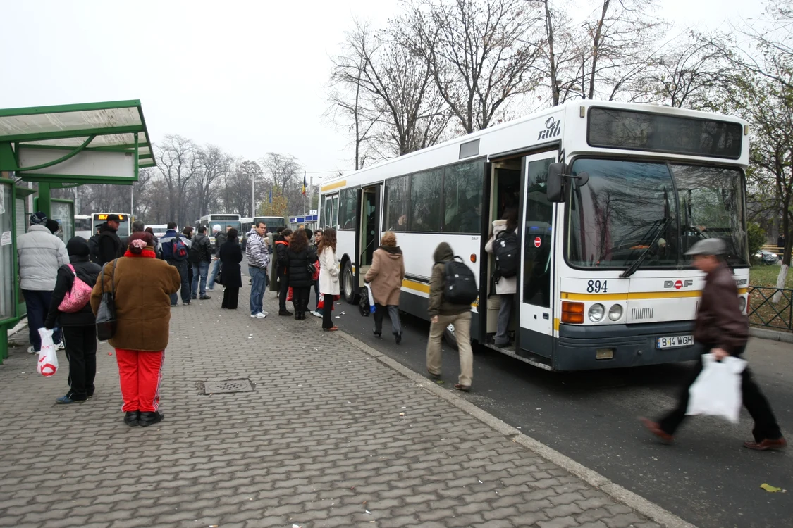 Liniile 226 şi N116 sunt afectate de lucrări