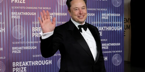 elon musk gettyimages jpg