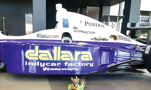 Turbo Roo s ar putea întrece şi cu bolizii de la  Formula 1 jpeg