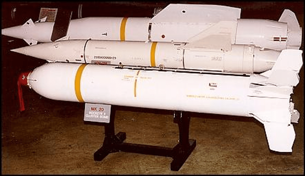 Ucraina solicită bombe americane cu submuniție pentru a le adapta la drone