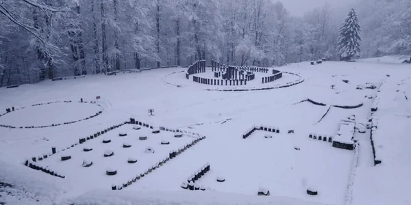 sarmizegetusa regia foto sorin zgavardean facebook