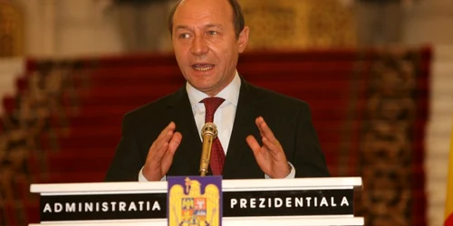 Traian Băsescu susţine că interzicerea exporturilor de gaze împiedică liberalizarea pieţei