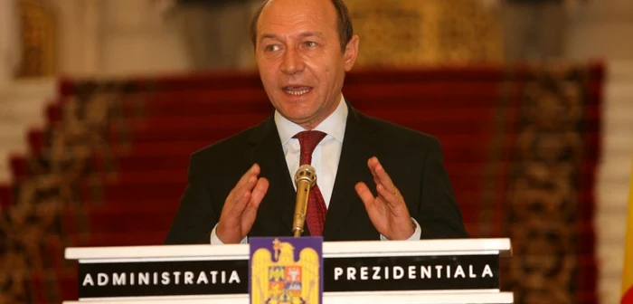 Traian Băsescu susţine că interzicerea exporturilor de gaze împiedică liberalizarea pieţei