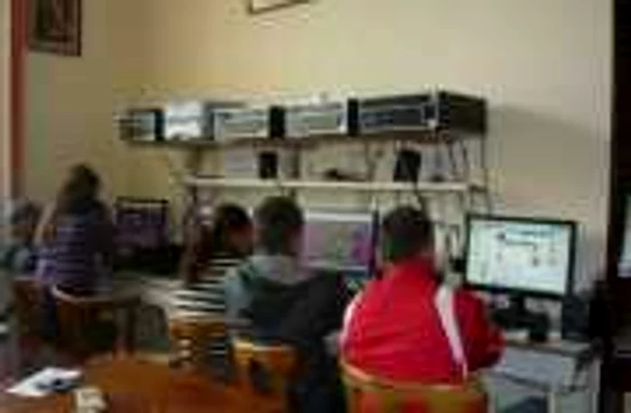 Şi copiii de la ţară trebuie să aibă acces la internet