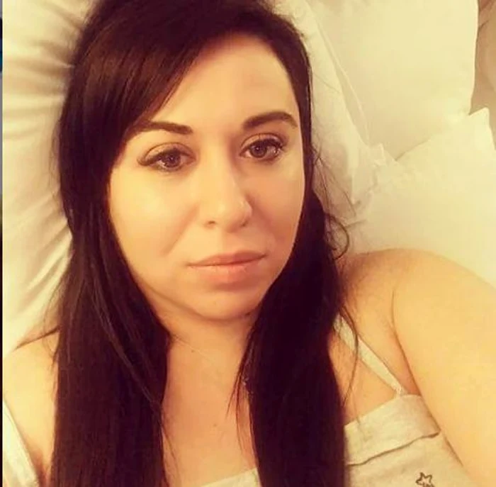 
    Oana Roman, la spaFoto Instagram  