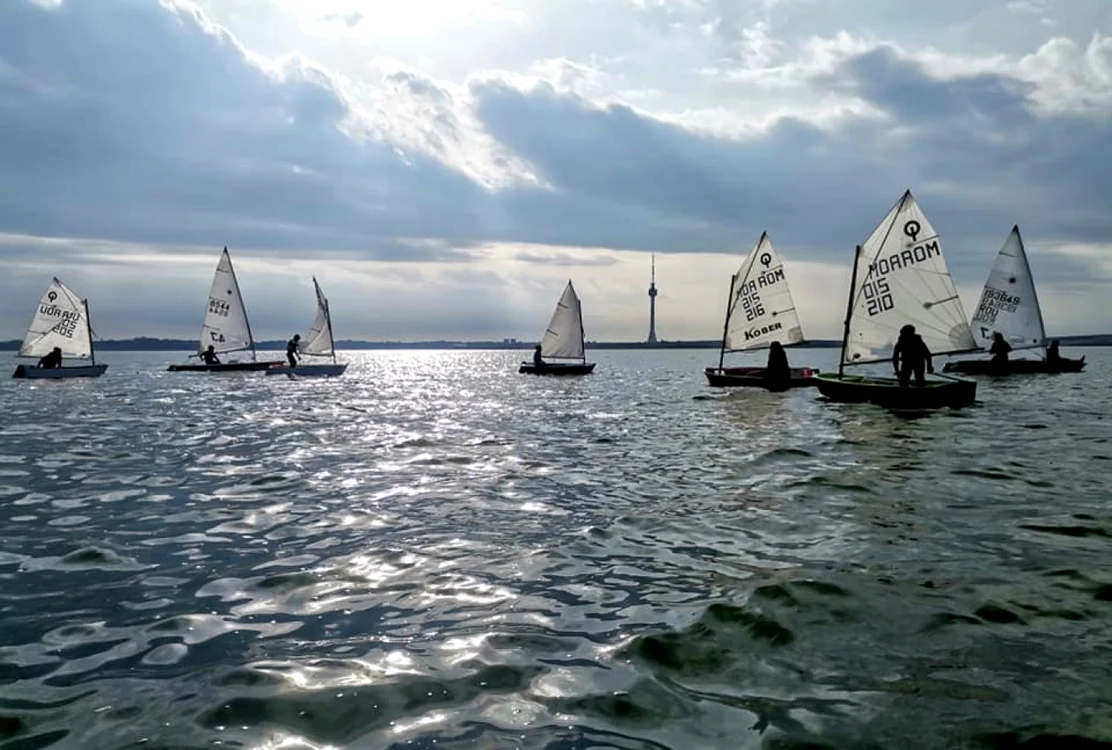 Veliere pe lacul Techirghiol. FOTO Clubul Nautic Român