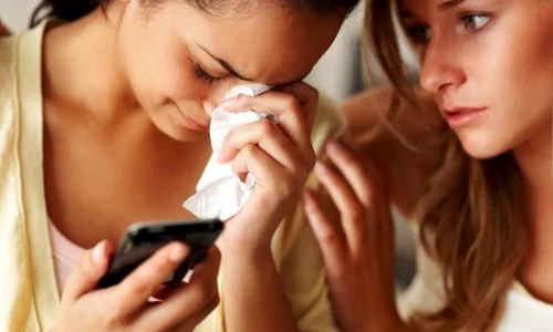 razbunare internet telefon smartphone foto playbuzz.com