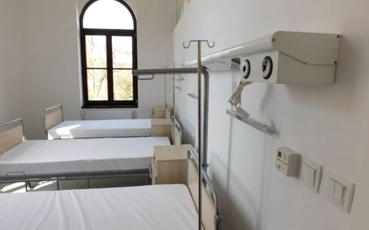 Secţia Boli Infecţioase de la SJU Zalău FOTO CJ Sălaj
