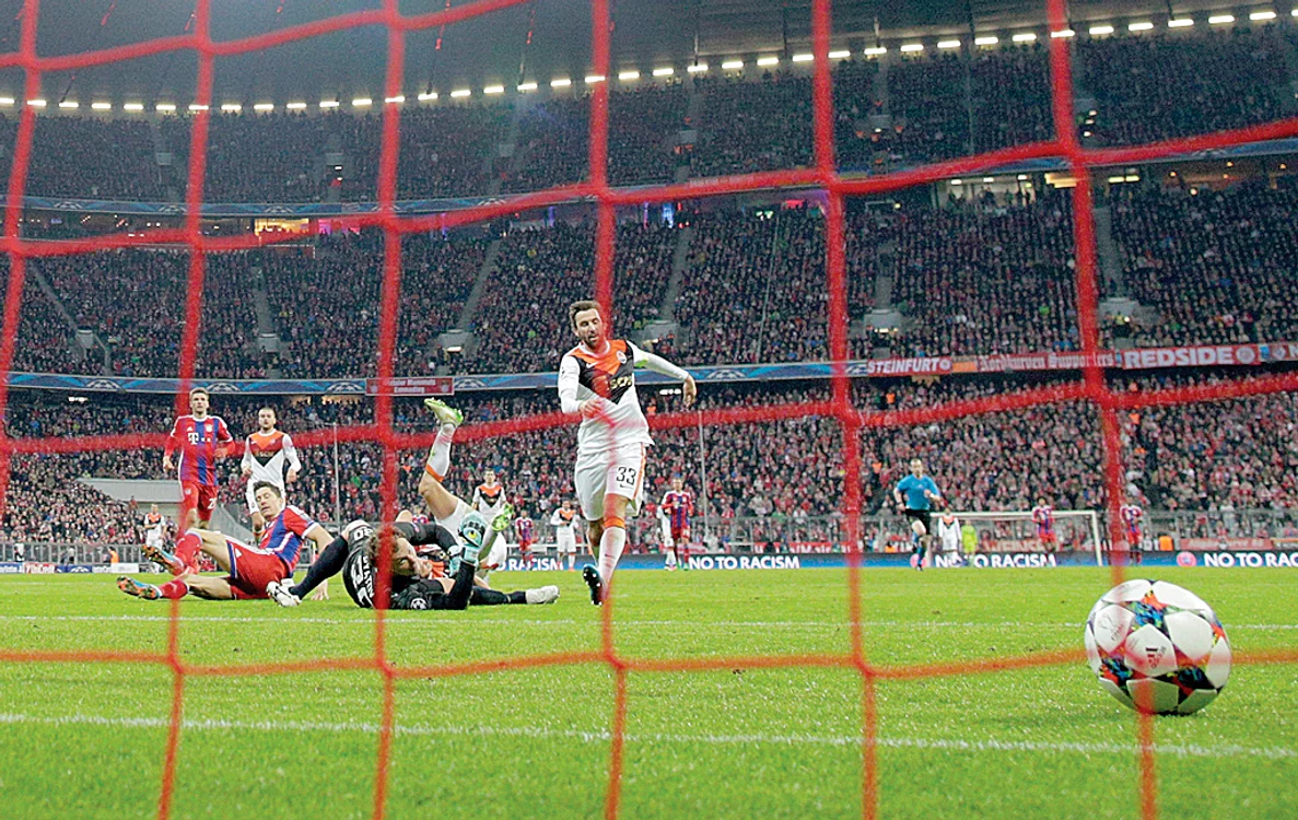 6-0, min. 75. Lewandowski  a concretizat  un contraatac 