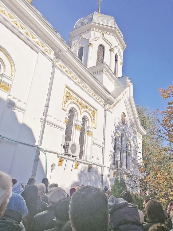 Biserica Sf. Mina Vergu din Bucureşti adăposteşte moaştele Sfântului Mina, sărbătorit pe 11 noiembrie