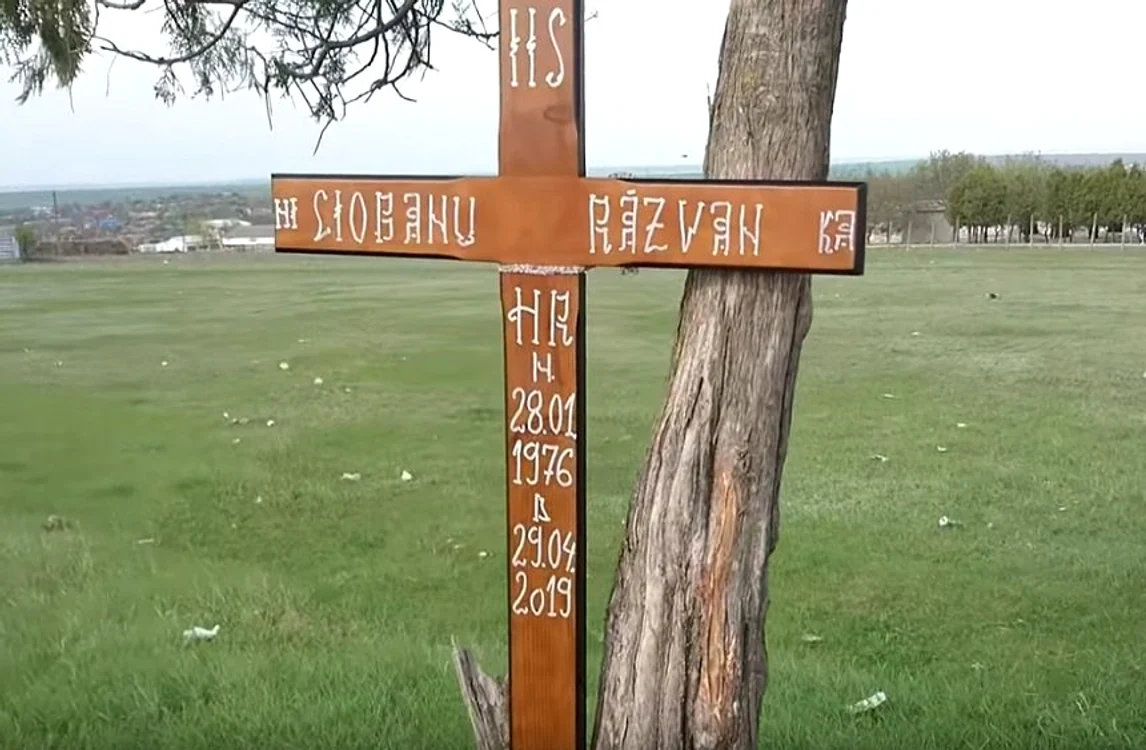 1 ciobanu fost iubit cruce jpg jpeg