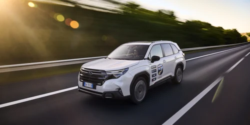 Subaru Forester Cars and Roads 62 jpg