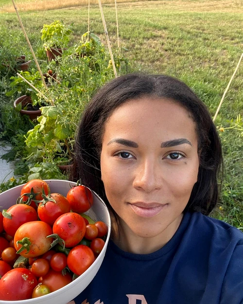 Nadine in Franta jpg