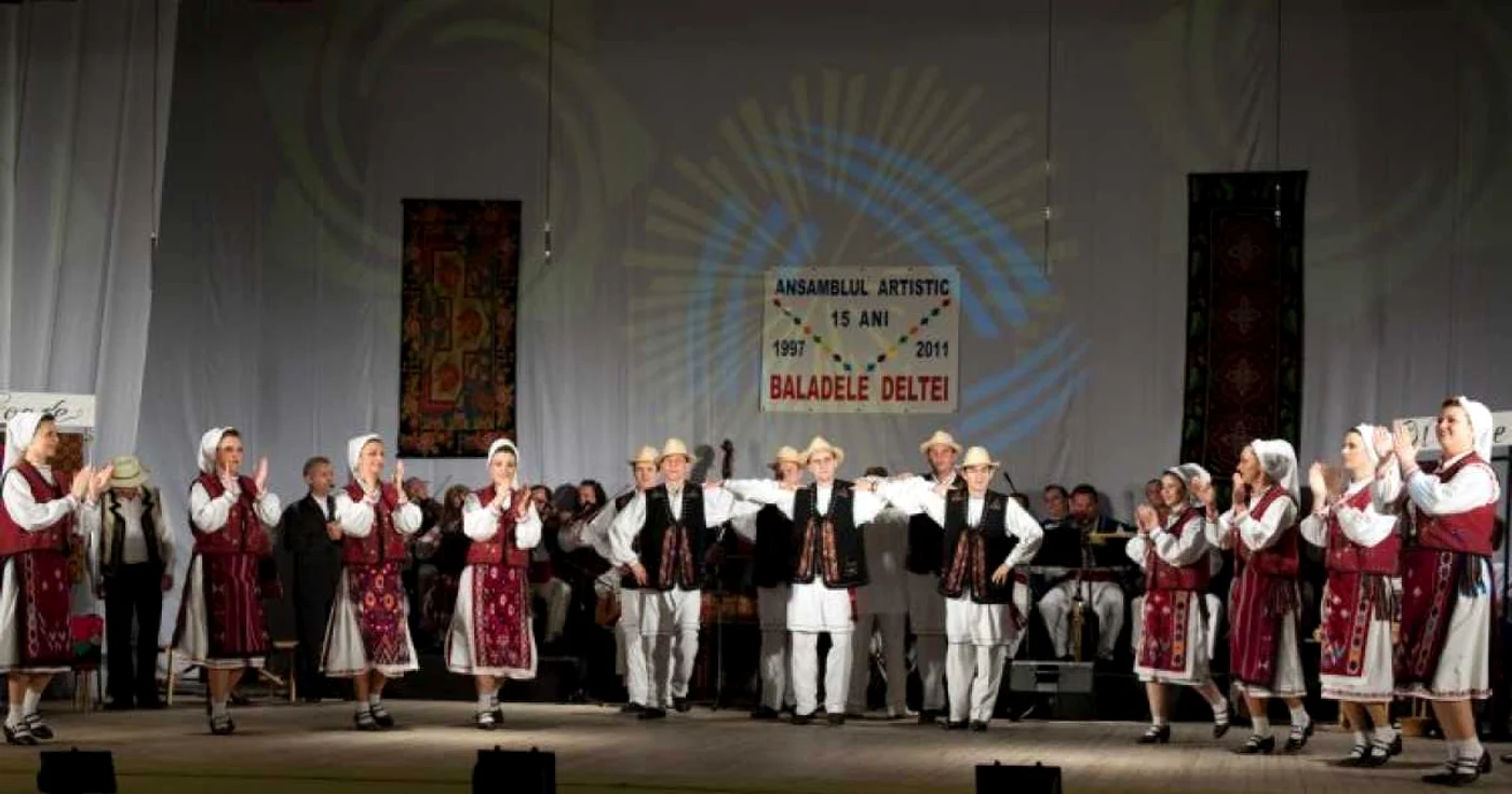 Baladele Deltei pe scenă
