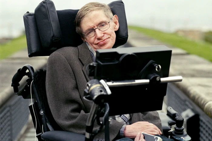 Stephen Hawking (72 ani) suferă, şi el, de Scleroză Laterală Amiotrofică