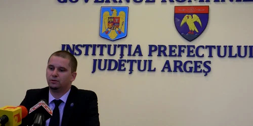Ciprian Berevoianu (33 de ani) este cel mai tânăr prefect din ţară