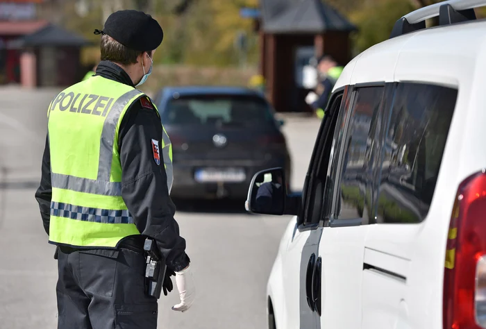 Încălcarea carantinei va fi pedepsită cu amenzi de până la 1.450 de euro (1.660 de dolari)foto: Shutterstock