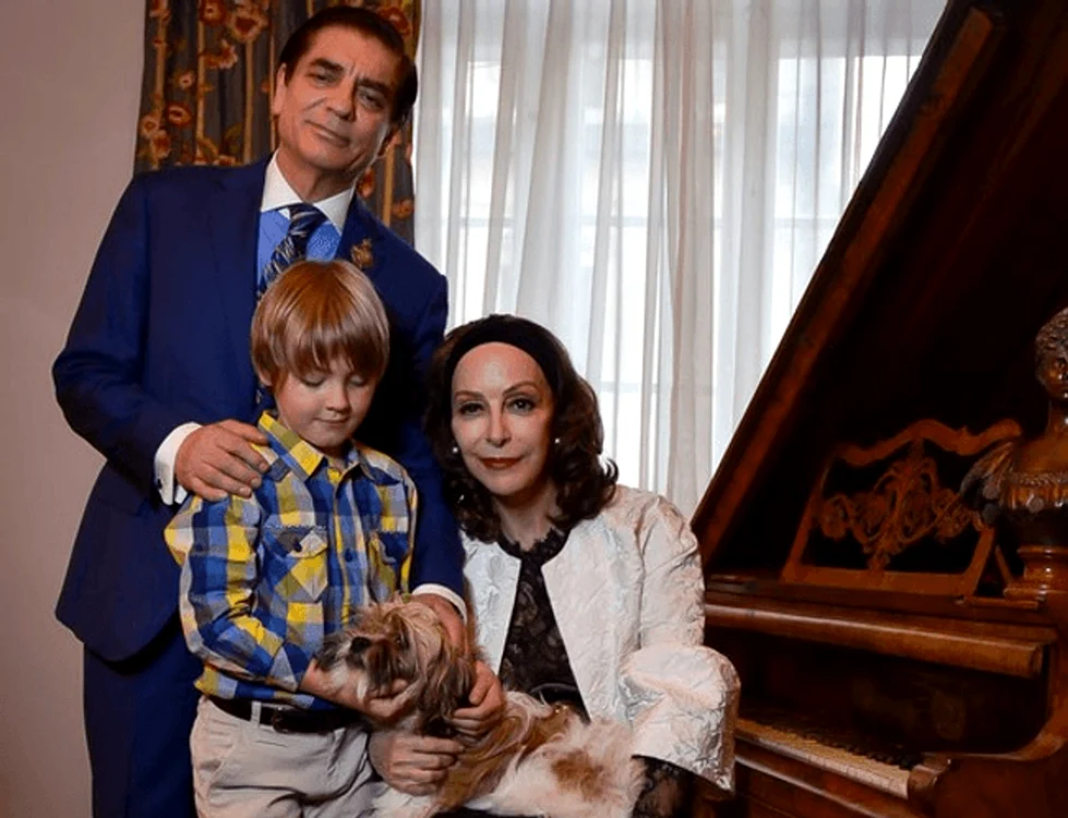 Paul Lambrino aka Prințul Paul, cu Prințesa Lia și fiul lor, Carol Ferdinand Lambrino jpg
