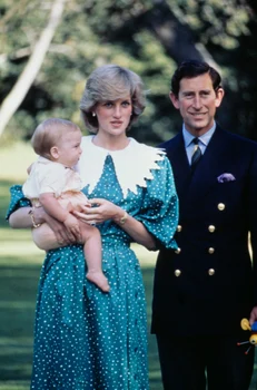 William mic, Diana și Charles