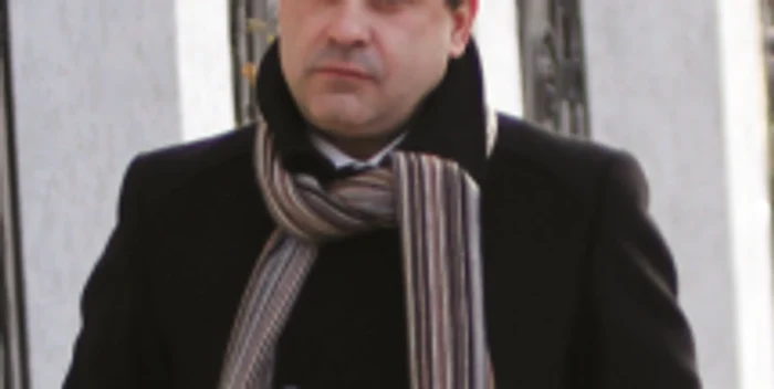 "Puteţi verifica în Turcia dacă am hotel. Acolo nu poţi ascunde nimic sau
 să nu declari. Fiscul de acolo nu este ca cel de la noi. Te găseşte şi 
te penalizează imediat", spune Aureliu Colenco. FOTO Adevărul