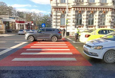 accident trecere de pietoni Bacău (2) jpg