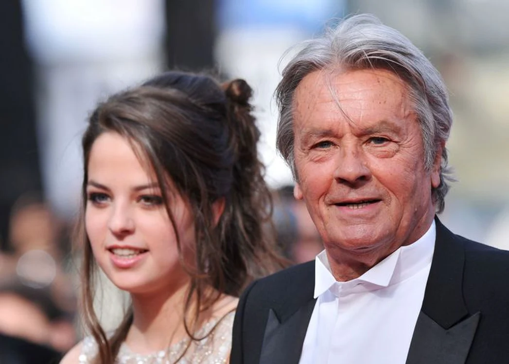 
    Anouchka  şi Alain Delon  