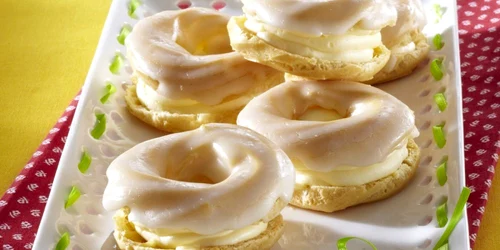 ecleruri cu crema de vanilie