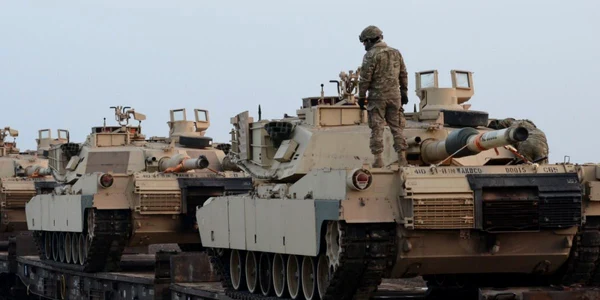 Militarii americani au sosit la baza Mihail Kogălniceanu FOTO David Muntean