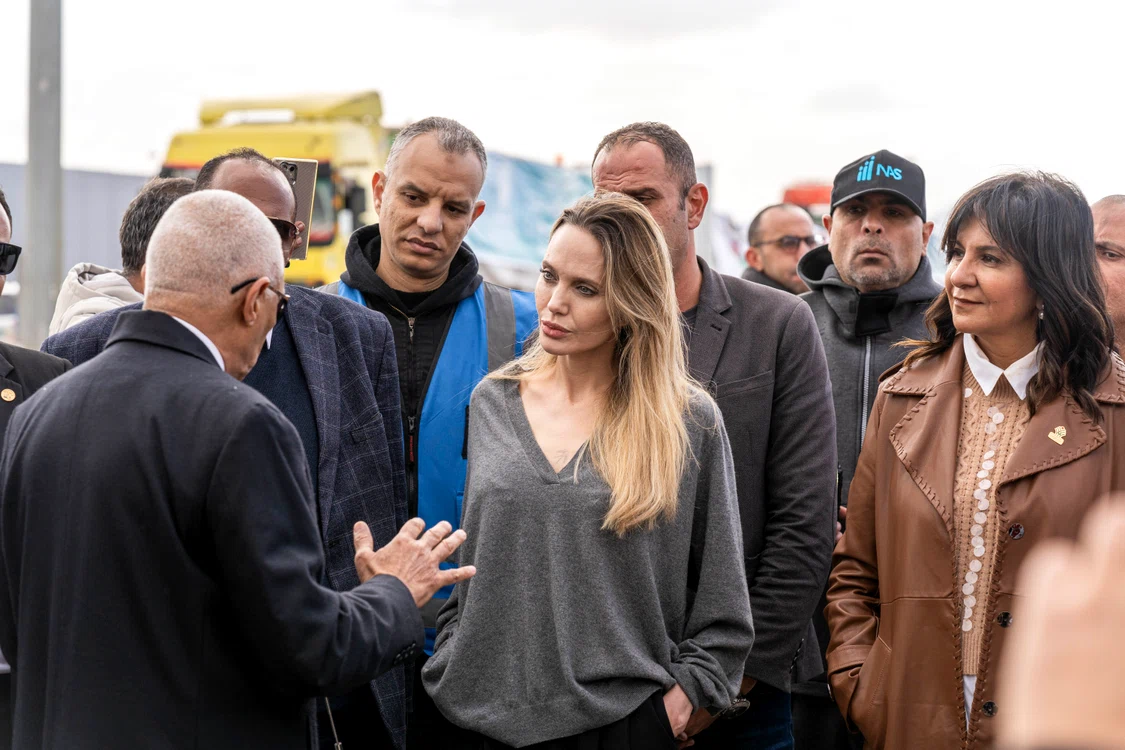 Angelina Jolie este ocupată cu călătoriile și cauzele umanitare