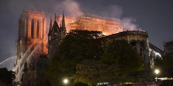 Catedrala Notre-Dame 15 aprilie 2019 FOTO EPA-EFE