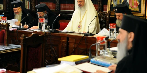 Patriarhul Daniel la şedinţa Sfântului Sinod