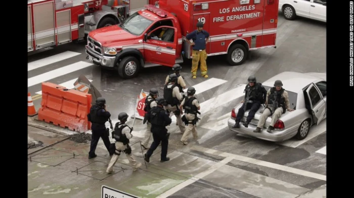 Trupele SWAT în campusul UCLA FOTO AP