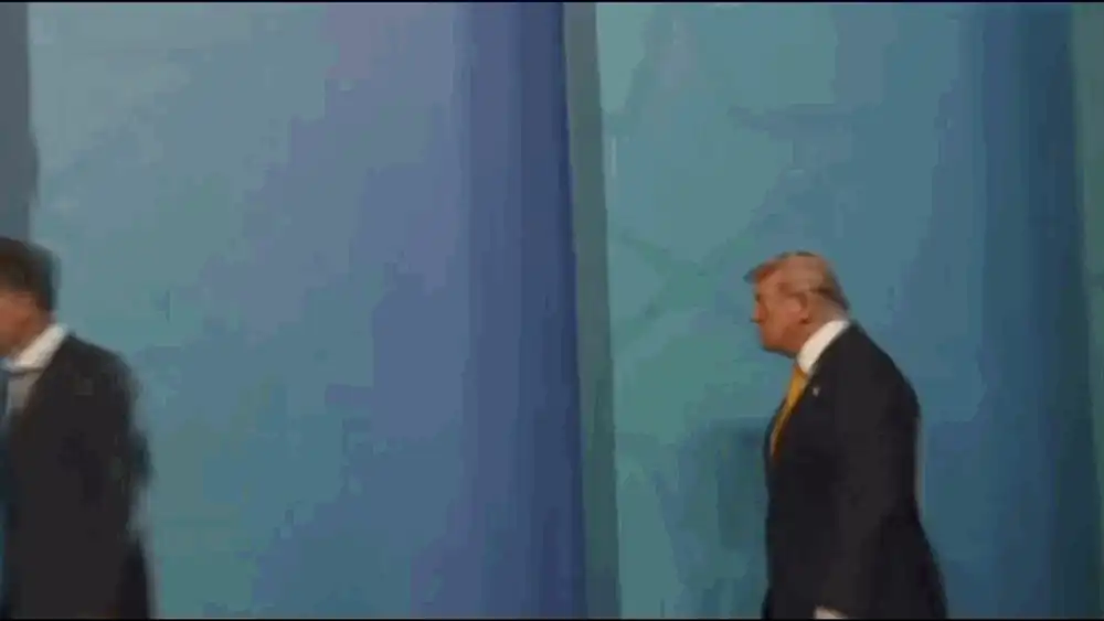 Răceala lui Trump față de Giorgia Meloni, surprins la summitul NATO, alimentează tensiunile dintre cei doi lideri
