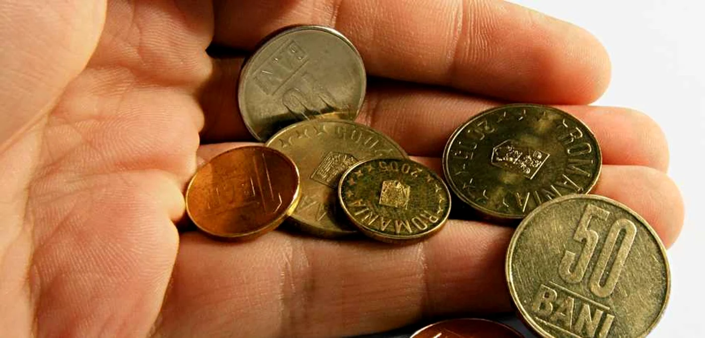 Salariul minim pe economie va creşte la 975 de lei din 1 ianuarie 2015